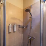 The A-line View A With Pool & Garage דירה *