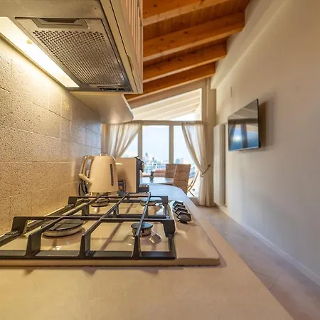 Apartmán With Swimmingpool And View Tremezzo