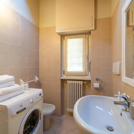 Apartmán With Swimmingpool And View Tremezzo