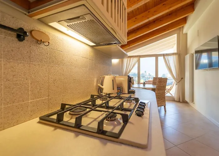 דירה With Swimmingpool And View *