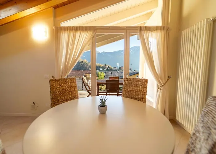 Appartamento The A-Line Lake Como View Apt A With Pool & Garage