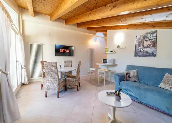 The A-Line Lake Como View Apt A With Pool & Garage
