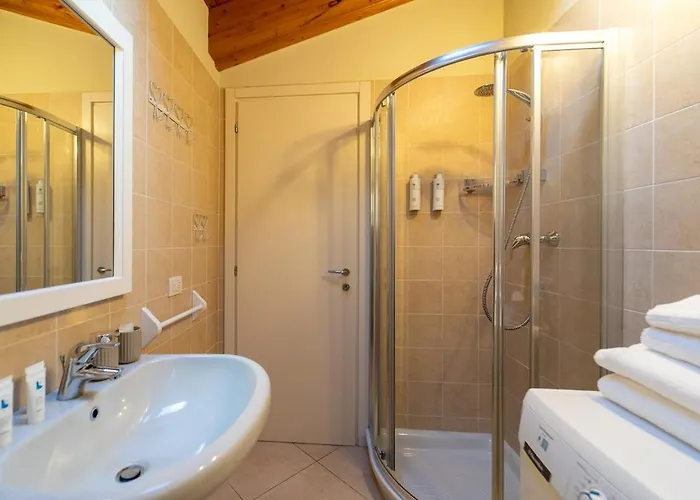 The A-Line Lake Como View Apt A With Pool & Garage *